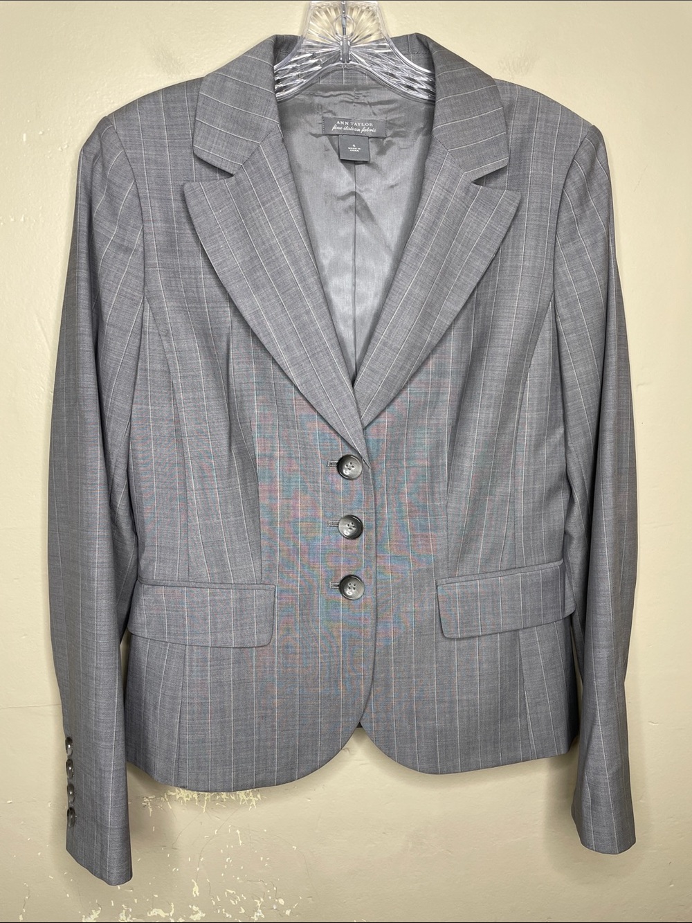 ANN TAYLOR Gray Blazer Fine Italian Fabric Virgin Wool Single Breasted Career 4